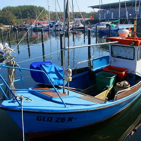 Strandnah - Ostseeurlaub In In Top-lage *